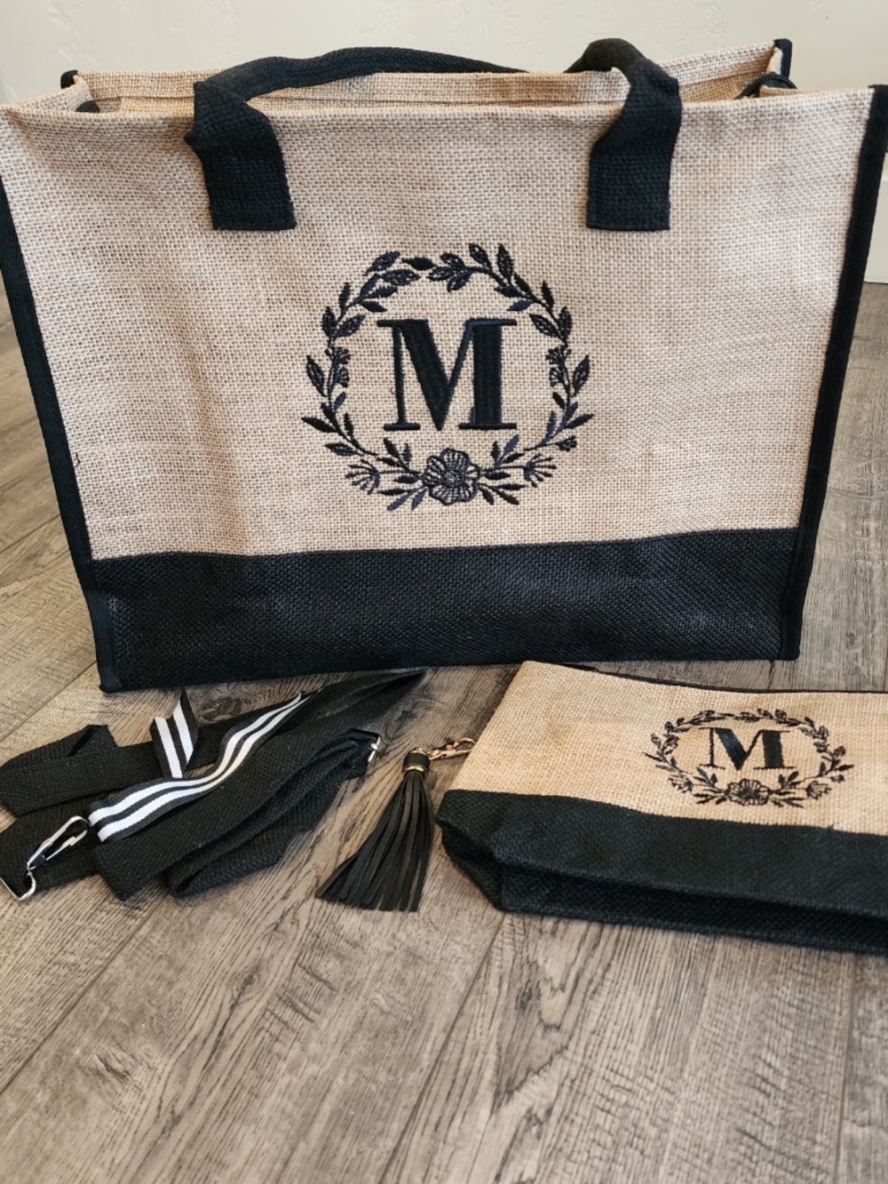 BeeGreen Personalized Tote Letter M Initial Canvas Jute Tote Beach Wedding Bag